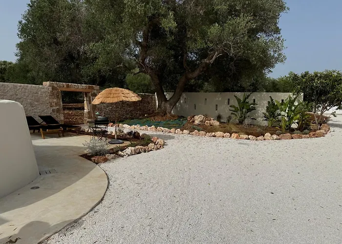 Elaia Villa *